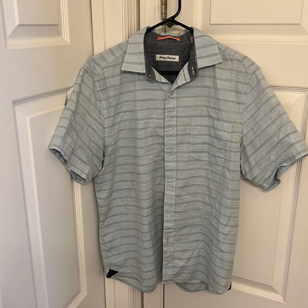 Tommy Bahama short sleeve button down print shirt